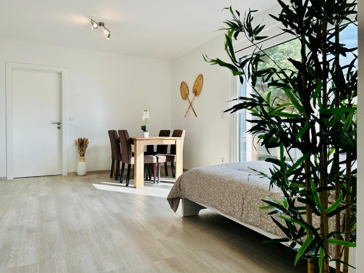 Modern - Free Parking - Balcony Apartment เวียนนา ภายนอก รูปภาพ